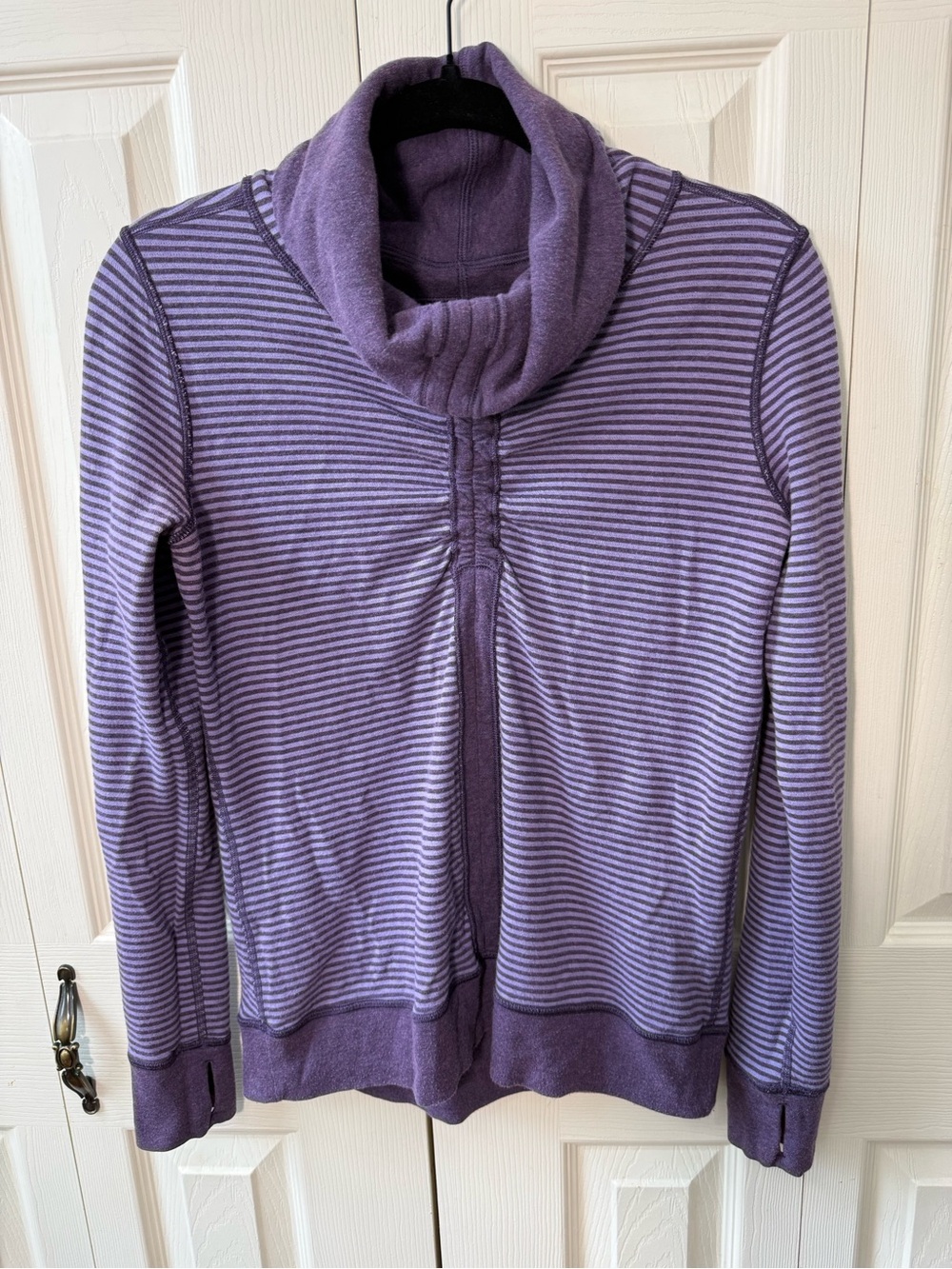 Lululemon I’m a Cinch Reversible Pullover Purple Striped Cowl Neck Top Size 8